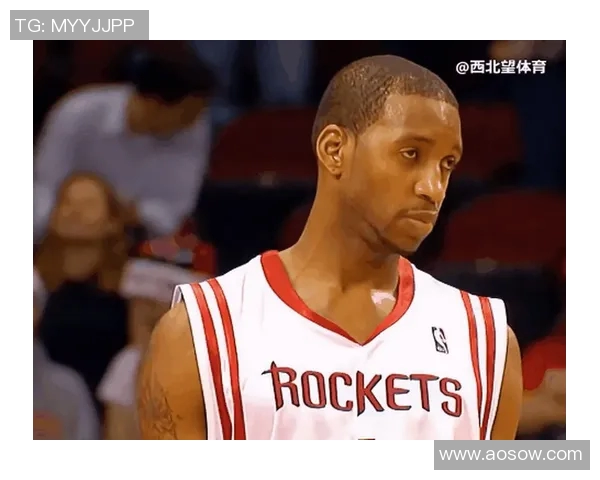 上海对决青岛麦迪的精彩较量引发篮球迷热议与期待