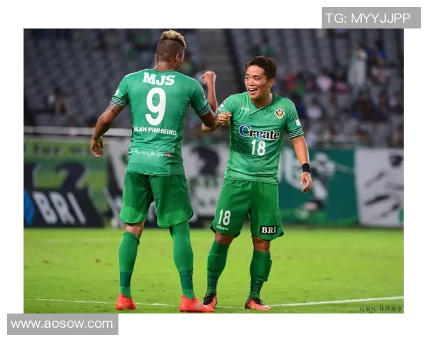 东京绿茵迎战山口雷诺法力争主场胜利展现球队实力与决心