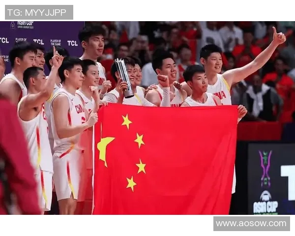 中国男篮亚锦赛对决香港队全力以赴争夺胜利展现团队精神